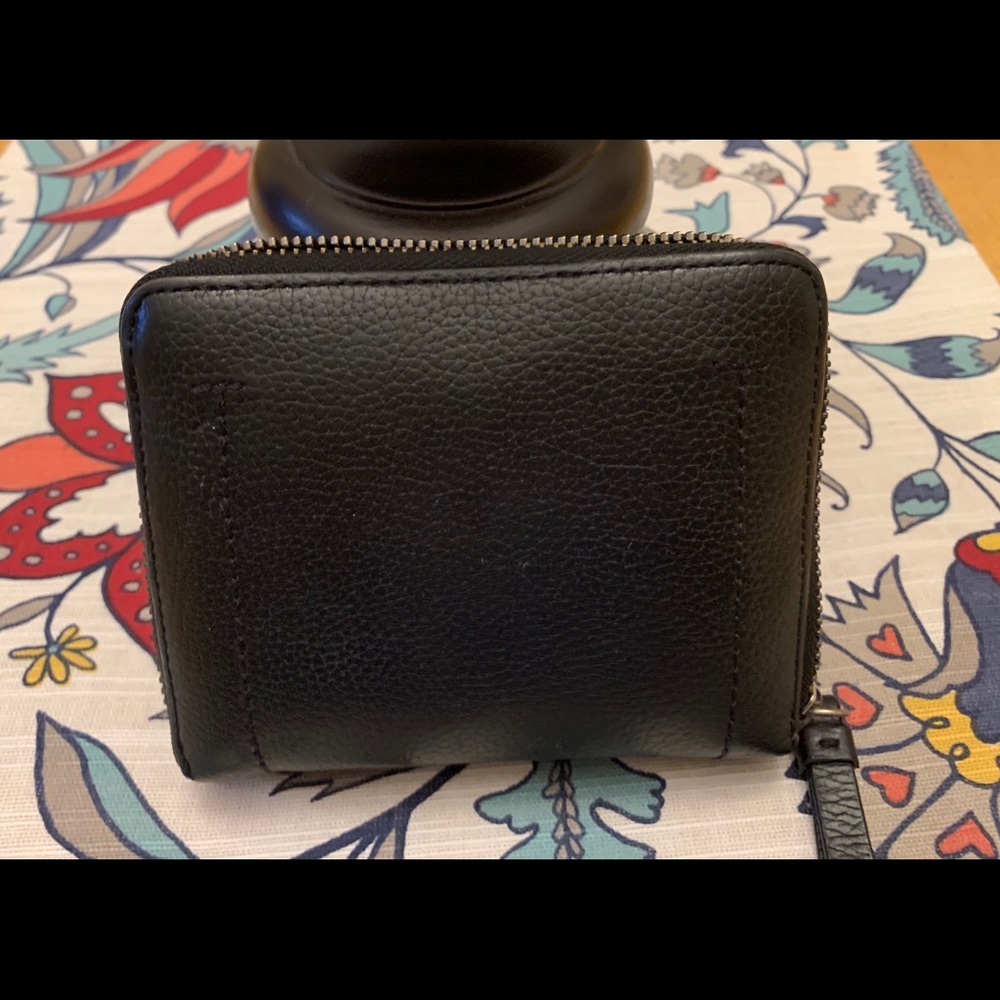 Woman’s wallet